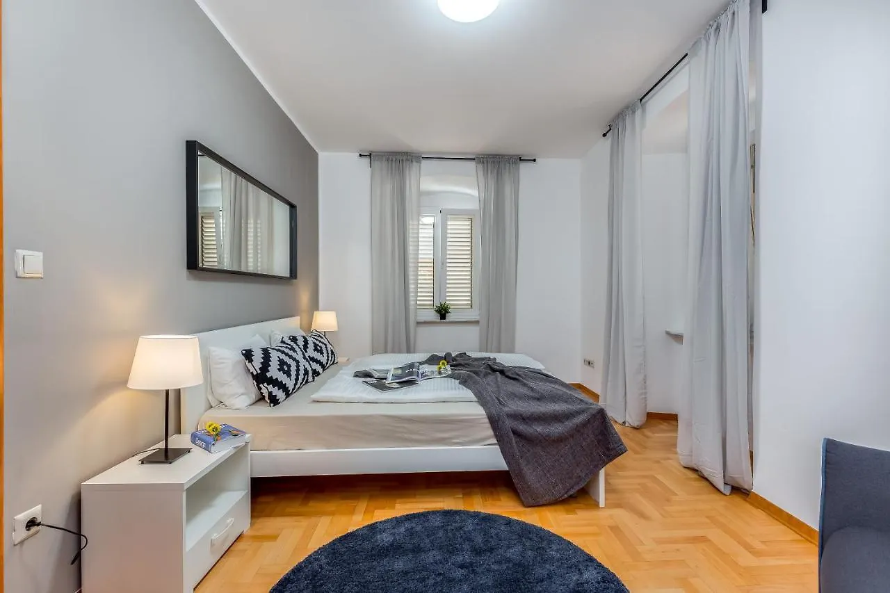 Main Street Apartments 2 Rijeka 0*,