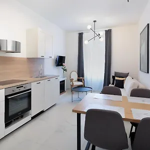 Luan Apartman